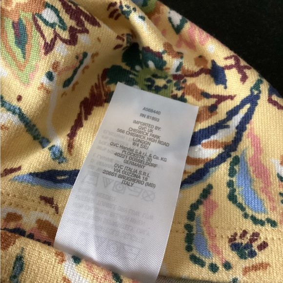 Demin & Co. Tunic Top - Picture 6 of 6